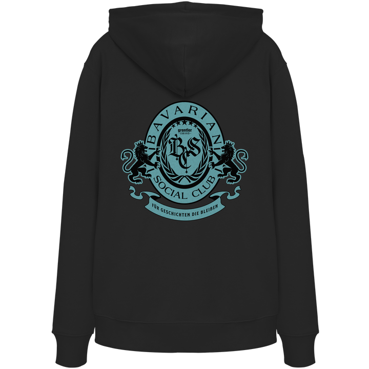 schwarzer Hoodie mit großem mintfarben-schwarzem Bavarian Social Club Wappen auf dem Rücken, verziert mit Lorbeerkranz, Löwen und dem Schriftzug „Für Geschichten die bleiben“.