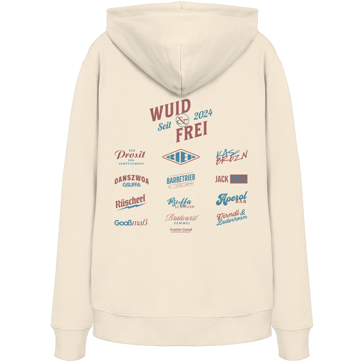 Naturfarbener Hoodie mit großem Backprint „Wuid &amp; Frei seit 2024“ sowie verschiedenen bayerischen Typografie-Designs und Dialektbegriffen.