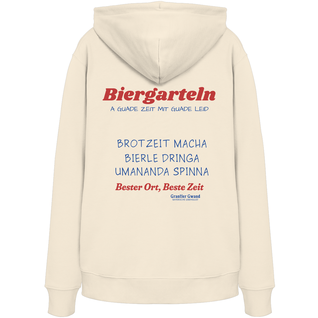 Cremefarbener Unisex Hoodie mit großem Biergarteln Backprint in Rot und bayerischem Statement „A guade Zeit mit guade Leid“. Hochwertiger Premium Hoodie für Biergarten, Volksfest, Stammtisch und moderne bayerische Streetwear. Designed und bedruckt in Bayern von Grantler Gwand.