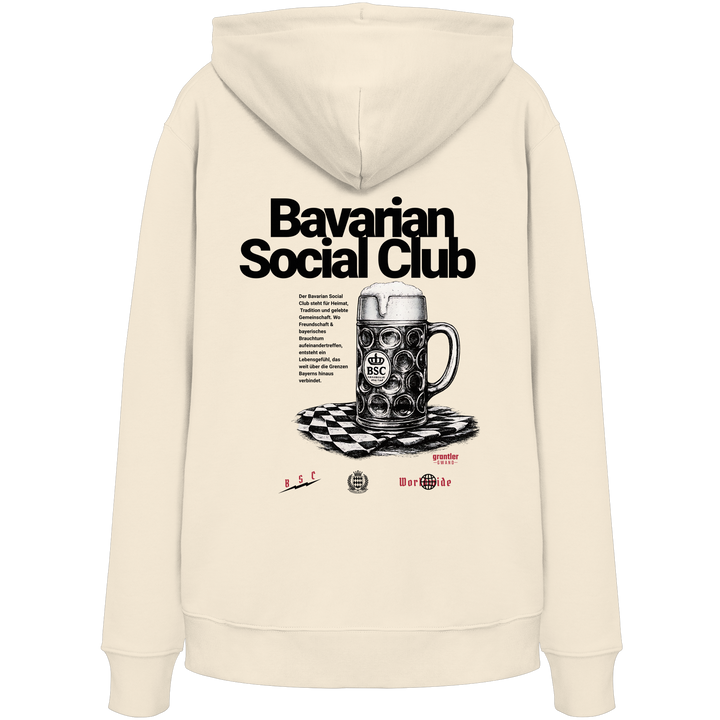 Naturfarbener Hoodie mit großem Bavarian Social Club Backprint, historischem Maßkrug-Motiv und modernem bayerischen Streetwear-Design.