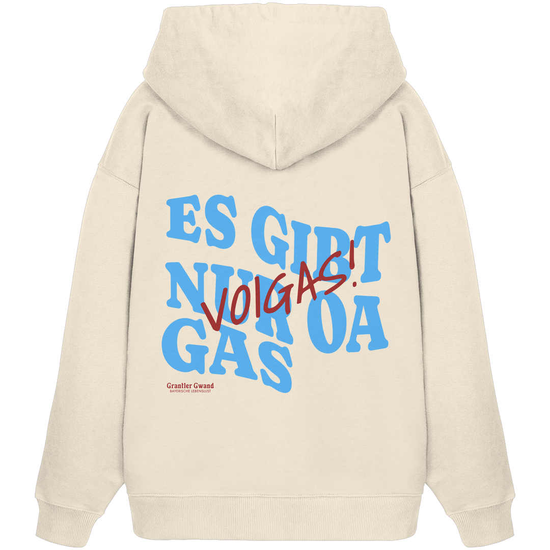Weißer Oversize Hoodie mit großem Backprint und dem bayerischen Spruch „Es gibt nur oa Gas“ im modernen Typografie-Design von Grantler Gwand.