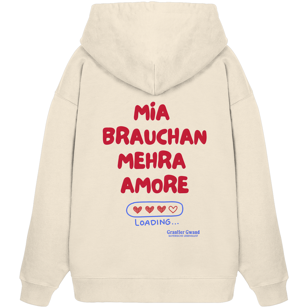 Naturfarbener Oversize Hoodie mit großem Backprint "Mia brauchan mehra Amore" und Herz-Ladebalken im bayerischen Streetwear-Design von Grantler Gwand.