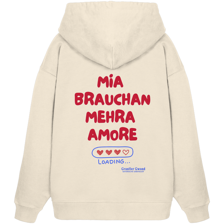 Naturfarbener Oversize Hoodie mit großem Backprint "Mia brauchan mehra Amore" und Herz-Ladebalken im bayerischen Streetwear-Design von Grantler Gwand.