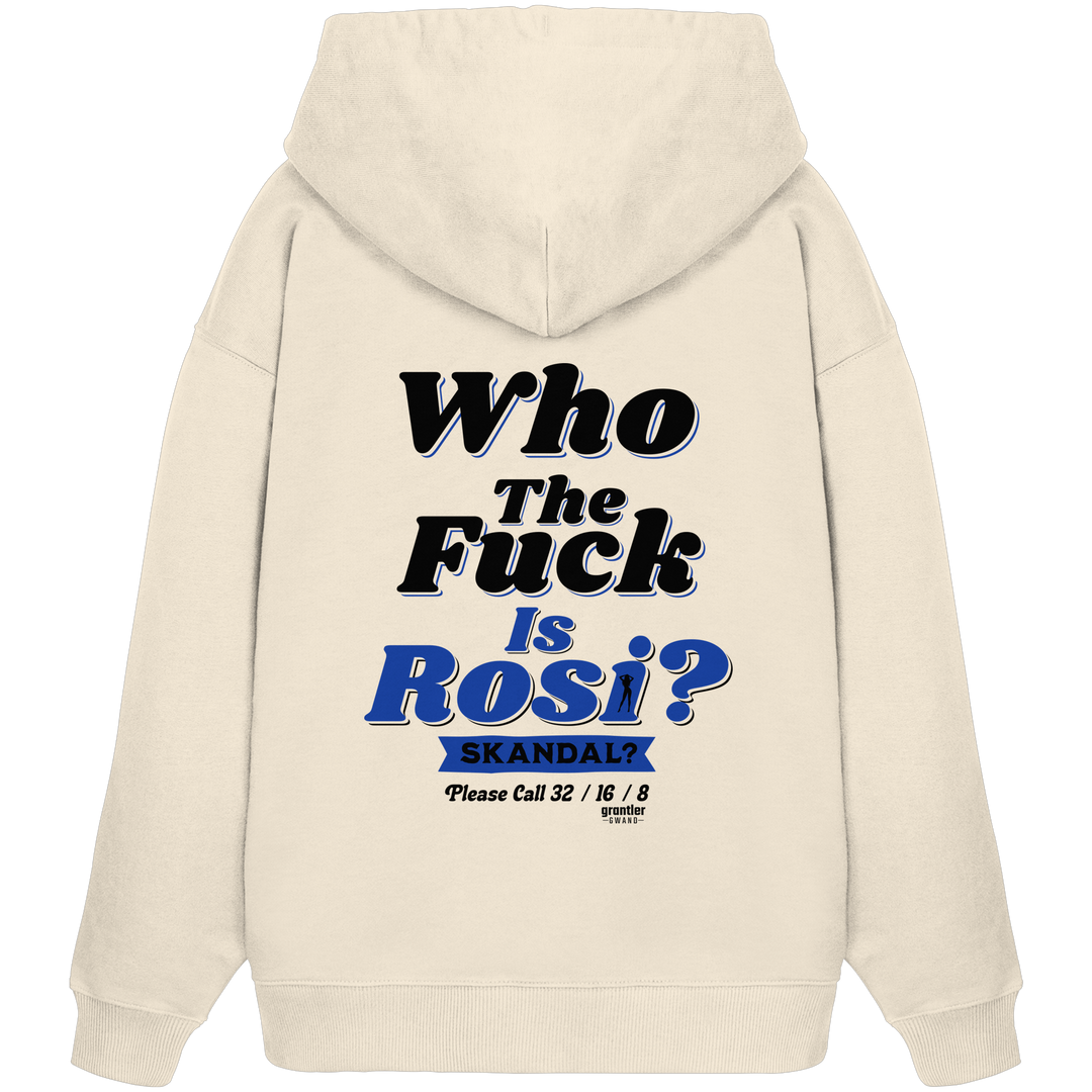 Naturfarbener Oversize Hoodie mit großem Backprint „Who The Fuck Is Rosi? Skandal?“ in Schwarz und Blau im Retro-Stil.