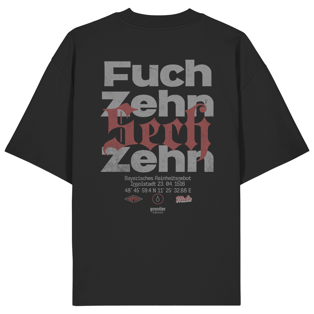 Schwarzes Oversize Shirt mit großem typografischen Backprint „Fuchzehn“ und roten Akzenten, inspiriert vom Bayerischen Reinheitsgebot von 1516.
