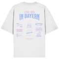 Weißes Oversize T-Shirt mit großem Backprint aus mehreren bayerischen Dialektsprüchen im modernen Typografie-Design von Grantler Gwand.