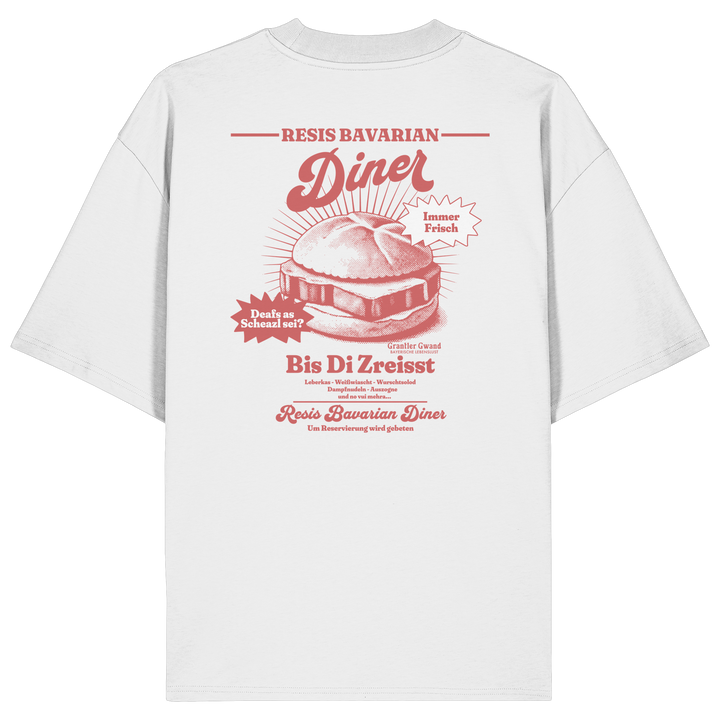 Weißes Oversize Bio-Shirt mit rotem Backprint „Resis Bavarian Diner“ – bayerisches Streetwear T-Shirt mit Leberkässemmel im Vintage-Diner-Design von Grantler Gwand