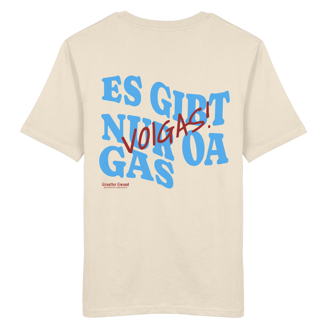 Naturfarbenes unisex Shirt mit großem Backprint und dem bayerischen Spruch „Es gibt nur oa Gas“ im modernen Typografie-Design von Grantler Gwand.