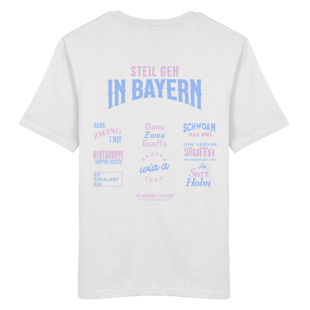 Weißes T-Shirt mit großem Backprint aus mehreren bayerischen Dialektsprüchen im modernen Typografie-Design von Grantler Gwand.
