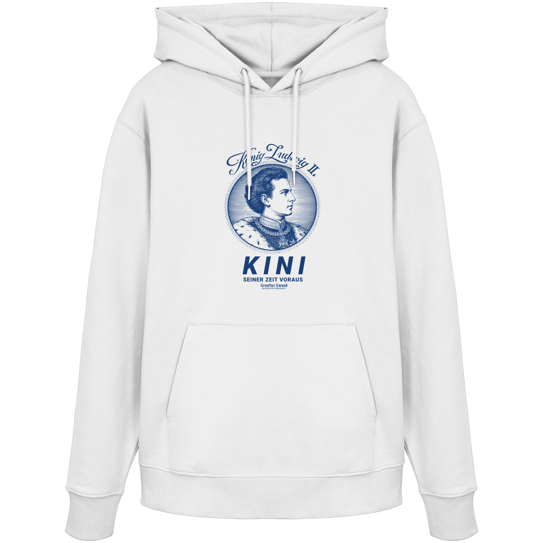 „Weißer Unisex Hoodie mit blauem Frontprint 'Kini – Seiner Zeit voraus' und Vintage-Illustration von König Ludwig II. im modernen Streetwear-Stil von Grantler Gwand.“