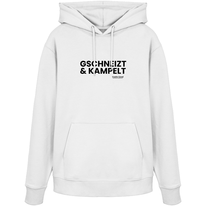 Weißer Hoodie mit schwarzem Frontprint „Gschneizt &amp; Kampelt“. Moderner Unisex-Hoodie mit bayerischem Dialekt im minimalistischen Streetwear-Design für Volksfest, Biergarten und Alltag. Hochwertige Qualität, designed und bedruckt in Bayern von Grantler Gwand.