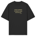 Jeder Sommer schreibt seine Gschichtn - gelbe Variante - Frontprint - Oversize Shirt