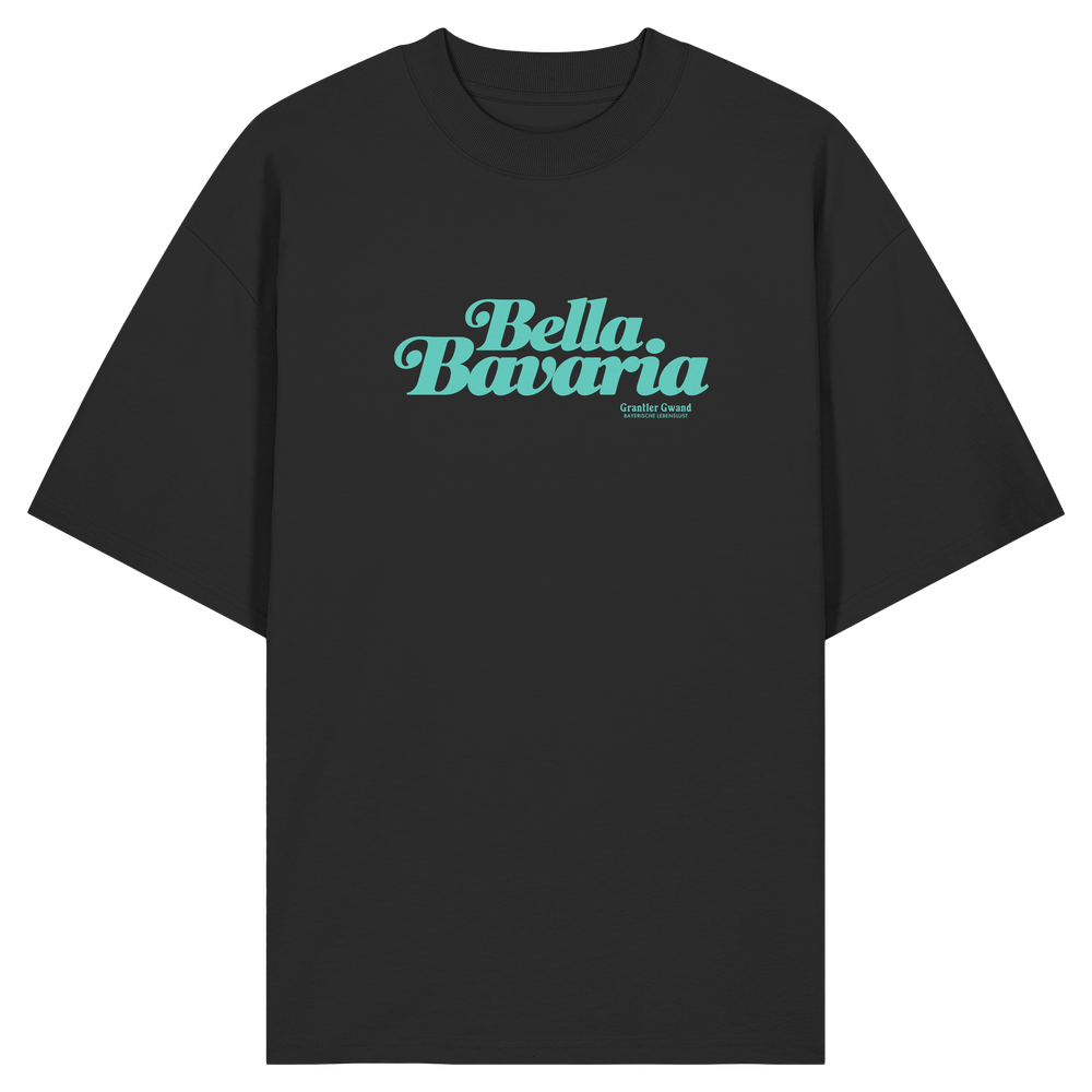 Schwarzes Oversize-T-Shirt in Bio Qualität mit grünem „Bella Bavaria“-Frontprint – bayerische Streetwear von Grantler Gwand im modernen, minimalistischen Look.