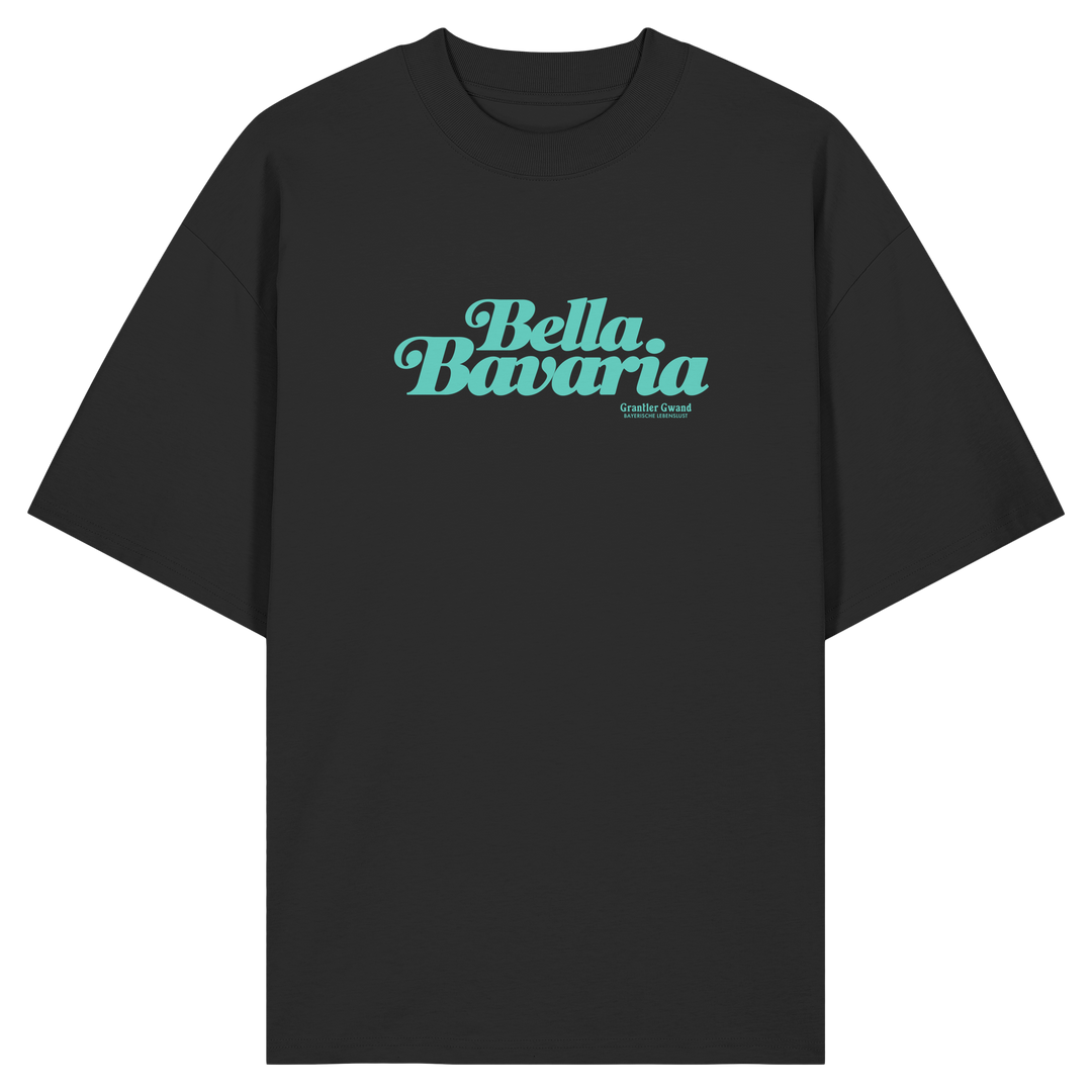 Schwarzes Oversize-T-Shirt in Bio Qualität mit grünem „Bella Bavaria“-Frontprint – bayerische Streetwear von Grantler Gwand im modernen, minimalistischen Look.