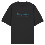 Schwarzes Oversize Shirt mit blauem „Biergarten“-Frontprint – bayerische Streetwear von Grantler Gwand im minimalistischen Look.