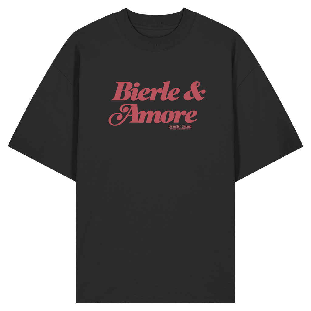 Schwarzes Oversize-T-Shirt in Bio Qualität mit rotem „Bierle & Amore“-Frontprint – bayerische Streetwear von Grantler Gwand im modernen, minimalistischen Look.