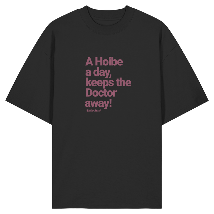 Schwarzes Oversize Shirt mit rotem typografischem Frontprint im minimalistischen Design – hochwertiges Bio Oversize Shirt von Grantler Gwand.
