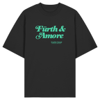 Schwarzes Oversize Shirt in Bio Qualität mit grünem „Fürth & Amore“-Frontprint – bayerische Streetwear von Grantler Gwand im modernen, minimalistischen Look.