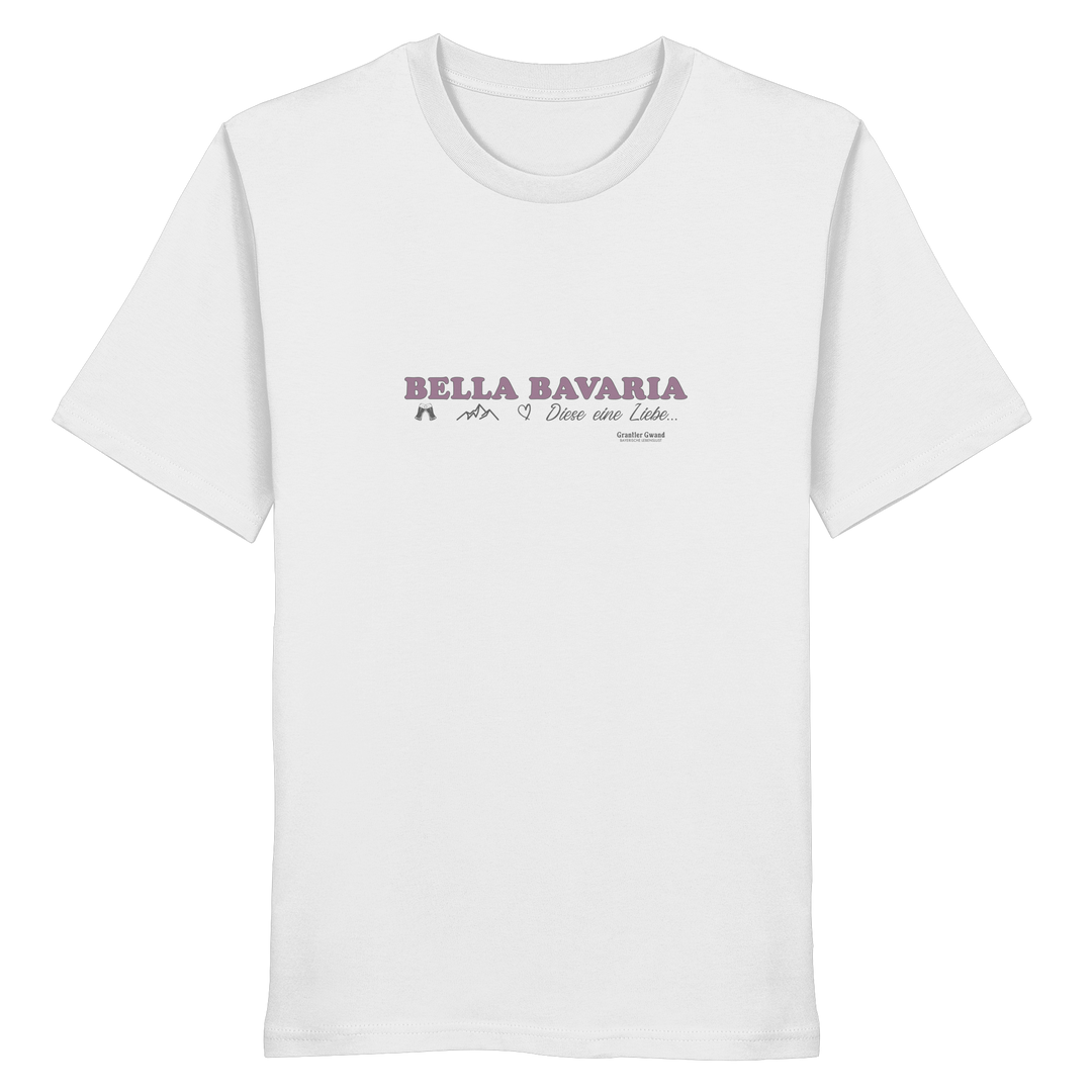 Weißes unisex Shirt mit dezentem Frontprint „Bella Bavaria – Diese eine Liebe“ von Grantler Gwand.