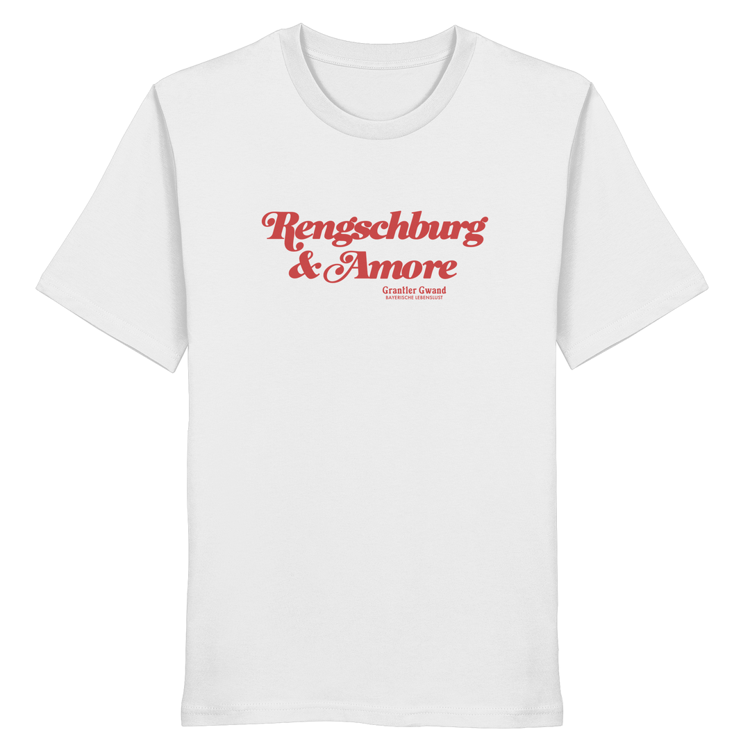 Weißes Unisex T-Shirt von Grantler Gwand mit rotem Frontprint „Regensburg &amp; Amore“ im Retro-Schriftzug – bayerisches Streetwear T-Shirt aus Baumwolle.